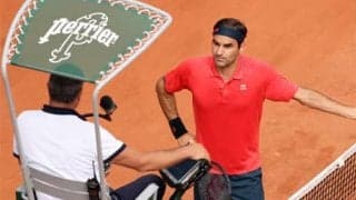 フェデラー 警告受け主審と口論