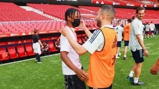 アンス・ファティがスペイン代表を激励