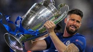 ジルーがチェルシーと契約延長!　ミラン合意報道から一転しての残留に