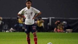 髪の毛一本一本も精密　久保建英、20歳誕生日の“似顔絵ケーキ”に反響「日本の至宝」