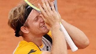 4時間半の死闘制し全仏16強