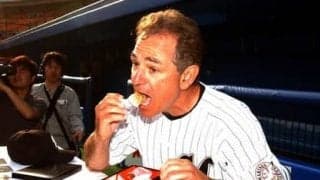 バレンタインが変えたプロ野球。里崎智也が「新鮮」と感じた起用法とは