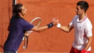  ジョコにリードも途中棄権 