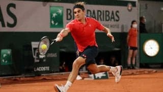 フェデラーが自身のフットワークの動画に反応「雲の上で踊り、砂の上に浮かんでる」