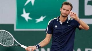 メド 不意打ちサーブも失敗