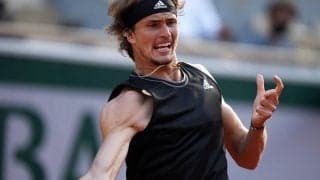 ズベレフがトップ10の強さ見せつけ、全仏初の4強! 次戦はチチパスと激突[全仏オープン]