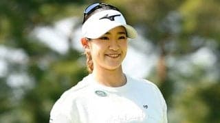 原英莉花＆金田久美子、白黒ウェアで“べったりの1枚”に反響「きらきら可愛すぎ」