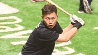 「いなくなったら困る」　鷹・工藤監督も認める“便利屋”中村晃の重要性