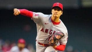 【MLB】大谷翔平、3勝目権利を持って降板＆右翼守備へ　自打球悶絶＆ボーク連発も5回2失点