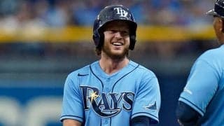 【MLB】周囲は大乱闘を警戒も…153キロ直撃に笑顔のやり取り　米感動「球界最高の人間性」