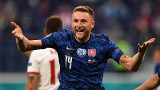 シュクリニアルの決勝弾で10人のポーランドを下したスロバキアが白星発進！《ユーロ2020》