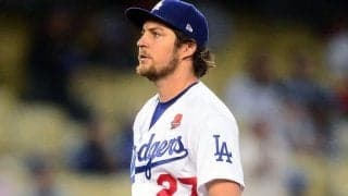 【MLB】ボールがくっ付く手「これは違法？」　バウアーが粘着物質取り締まりに反論