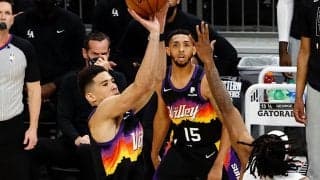 サンズが白星スタート、ホークスは東の決勝へ進出／NBAプレーオフ