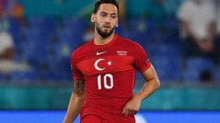 インテル加入のチャルハノールがクラブを絶賛「雰囲気が良く、素晴らしいファンがいる」