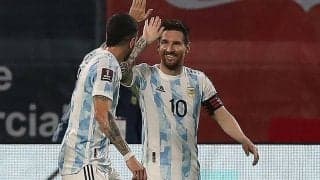 メッシの34歳誕生日にアルヘン同僚がサプライズ!　寝込みを襲ってプレゼント攻勢