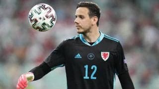 16強進出のウェールズ守護神、デンマークのレスター同僚との激突を心待ちに　「カスパーは良いGK」