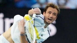 サーブで「威力を出す」「安定したトスを上げる」「攻撃的なスピンサーブを打つ」ためのちょっとしたコツとは!? (9) 【テニス上達ワード50】[リバイバル記事]