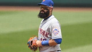 【MLB】送球が遅れても盗塁阻止　一歩間違えば大惨事の“荒技”に賛否「合法的」「許される？」