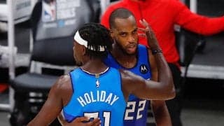 第4Qで逆転したバックスがシリーズ2勝1敗でリード／NBAプレーオフ