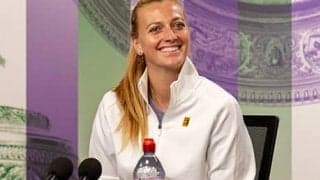 転倒クヴィトバ「痛みあった」