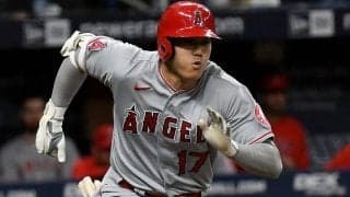 【MLB】「かわいいショウヘイ」　大谷翔平、三塁打直後の“決めポーズ”にファン喝采