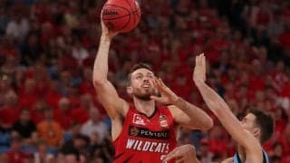 島根がオーストラリア代表のビッグマン、ニック・ケイの新加入を発表