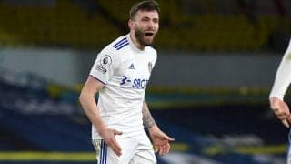 リーズが年間最優秀選手のDFダラスと契約延長、3年契約を締結