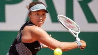 大坂なおみ、子犬抱いた穏やかな“ママの笑み”に海外反響「笑顔が見られて嬉しい」