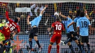 スアレスがW杯で繰り出した“神の手セーブ”に海外再脚光「一生忘れられない」