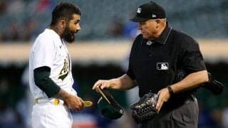 【MLB】試合中にズボン脱いだ投手に“パンツ1年分”　下着ブランドが贈呈、罰金負担も