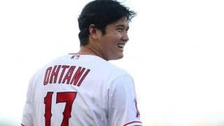 【MLB】「可愛すぎる、特に4枚目」　大谷翔平、27歳誕生日を祝う表情豊かな“4変化”に悶絶