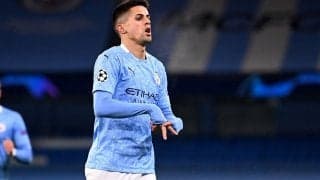 金髪に染め上げたシティDFカンセロが美人パートナーと婚約！2019年に第1子が誕生