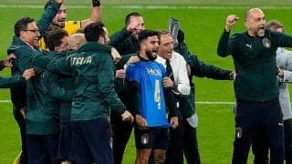 離脱スピナッツォーラがアッズーリの決勝進出に大興奮!　自宅で歓喜の叫び