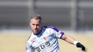 【J2前半戦ベストイレブン(1)】＜GK～ボランチ編＞失点数リーグ最少の京都からはGK若原智哉とCBヨルディ・バイスを選出！【戸塚啓のJ2のミカタ】