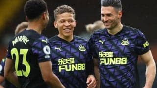 ニューカッスルがシェアら5選手と契約延長