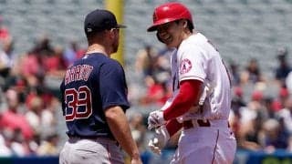 【MLB】大谷翔平、危機一髪に本拠地ヒヤリ…　弾丸ライナー直撃回避の「JUMPが華麗」