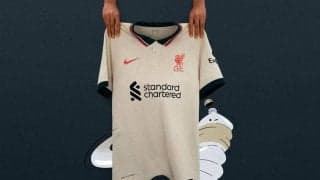 リバプールの来季アウェイユニフォームが発表！ヒルズボロの悲劇を偲ぶデザインに