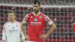 マインツが古参DFハックと契約延長を発表！2024年までの新契約を締結