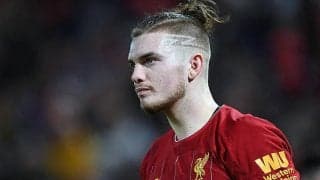 リバプール、昨季2部で飛躍遂げた18歳エリオットと長期契約締結