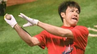 「タイミングは全く合いませんでしたが…」　鷹・柳田“片手1本”で衝撃の変態アーチ