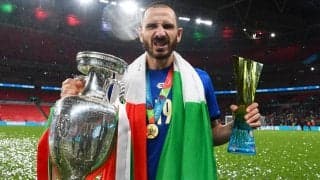 ユーロ決勝でMOMのボヌッチが会見前にハイネケンとコカ・コーラをゴクり！ イングランドファンには「もっとパスタ食べろ」