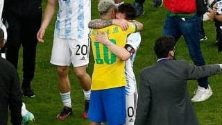 「フットボール界はこの瞬間を待っていたんだ！ 」 悲願成就メッシにネイマールから友情溢れる祝辞