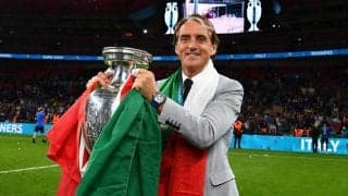 不法侵入者の煽りを受けたマンチーニ息子…自身は席を奪われるもイタリアは優勝「人生は2度目のチャンスを提供する」