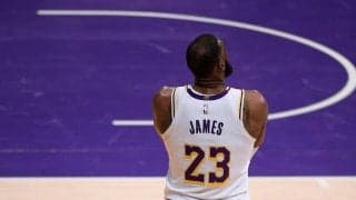 レブロンが首位、ネッツのビッグ３がトップ10入り／NBAユニフォーム売り上げトップ15