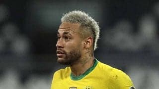 ネイマールの頭にモップが…!?　奇抜すぎ新ヘアスタイルに海外困惑「フェイク画像かと」