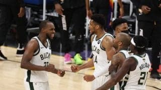 3連勝で優勝へ王手をかけたバックスのミドルトン「皆がいいプレーをしている時は…」