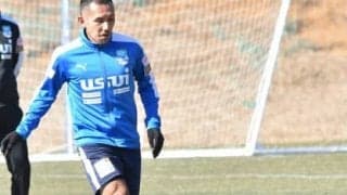 46歳の伊東輝悦「俺、大丈夫なのか？」。カズのあとを追うテルは真のサッカー小僧