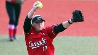 東京五輪で0安打快投　カナダのソフト投手、生存率3％からの復活劇「11日後に目覚めた」