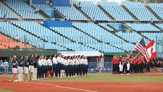 「素晴らしいスポーツマンシップだ」　ソフト米国カナダ戦の試合後の光景が海外話題