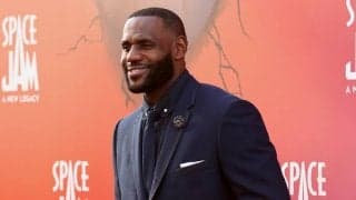 レブロン・ジェームズが現役NBA選手として史上初のビリオネア、保有資産が約1100億円に